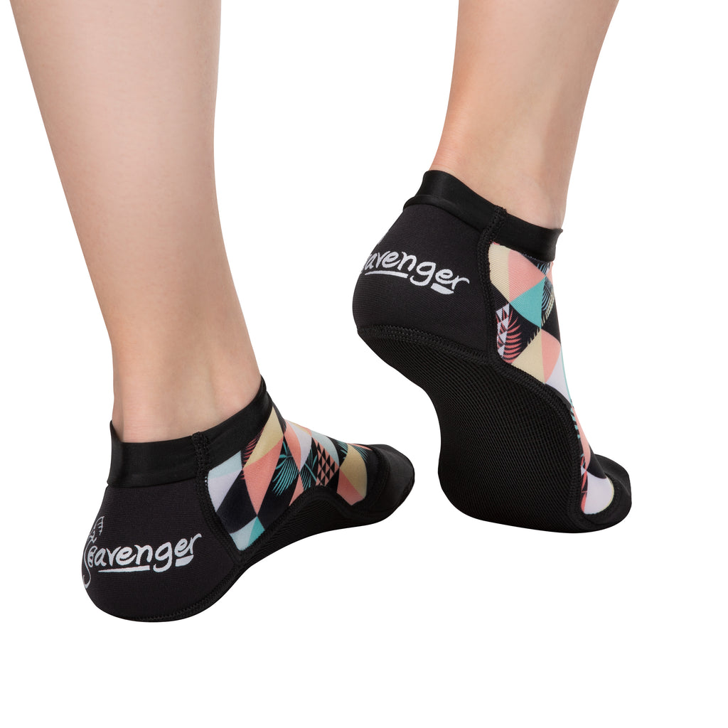 short beach socks with geometric palm pattern for sand volleyball and soccer