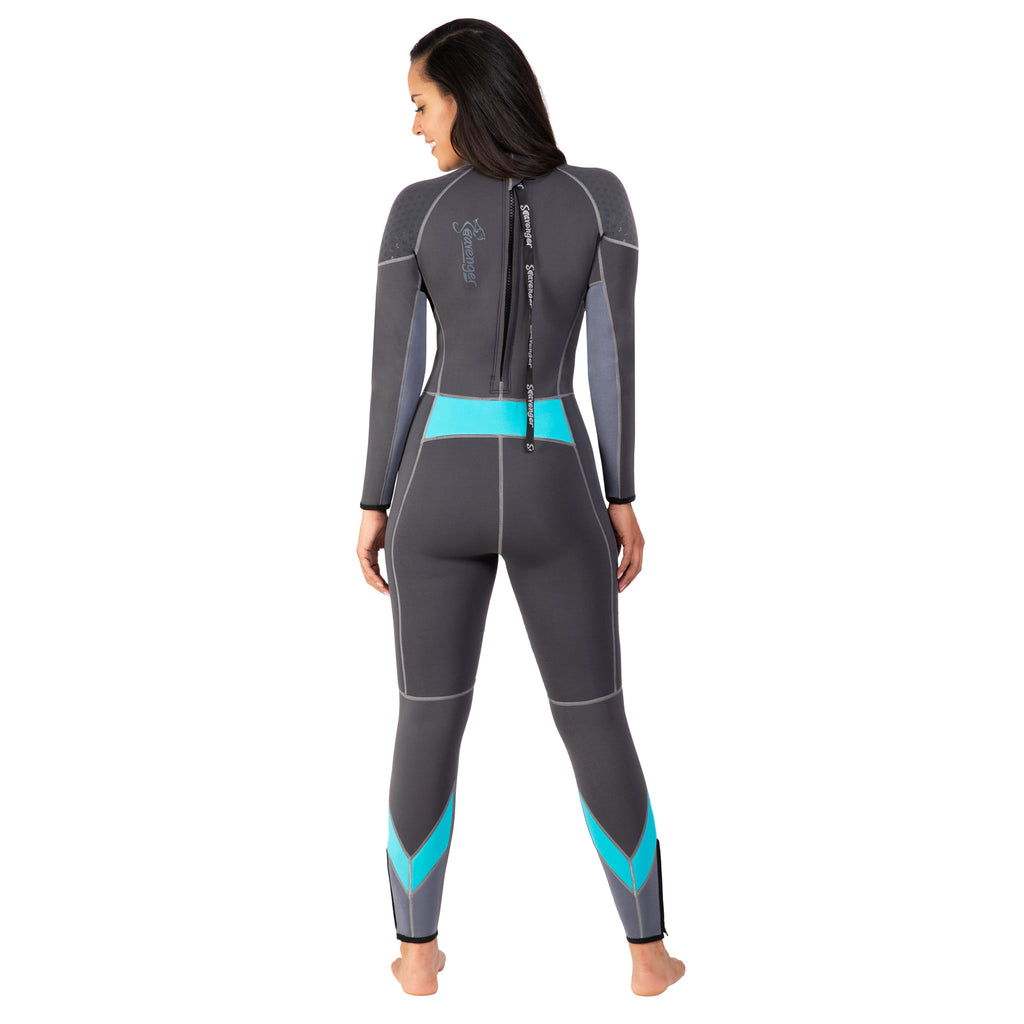Seavenger Women’s 3/2mm Bravo Full Wetsuit with super-stretch panels, calf compression, ankle & wrist zippers