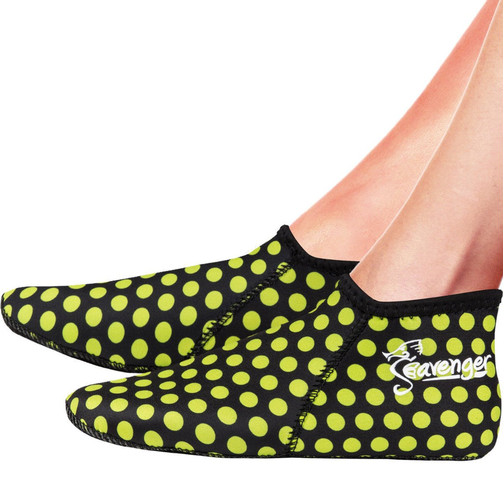 neoprene socks with a yellow polka dot pattern for scuba diving and snorkeling